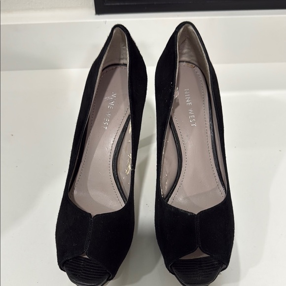 Nine West Black Peep Toe Heels - Picture 6 of 13